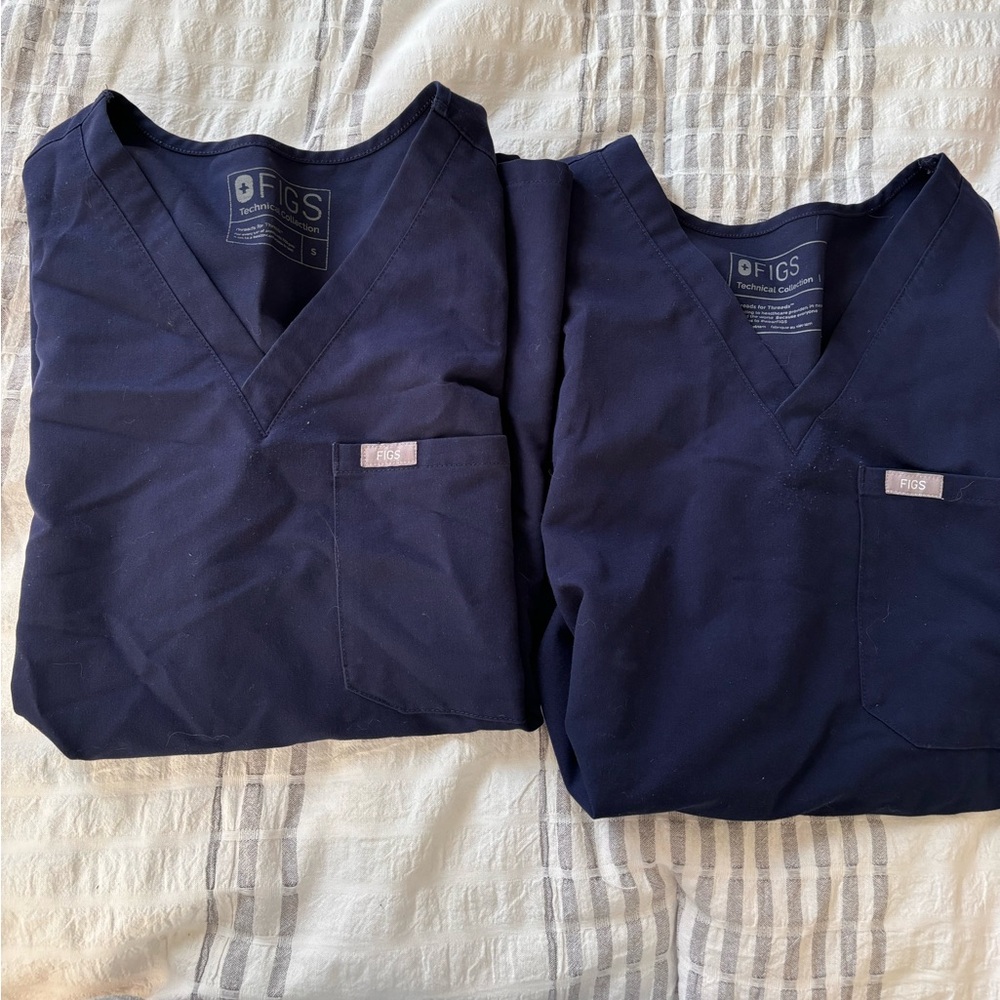 2 Figs Catalina GUC Size small scrub tops